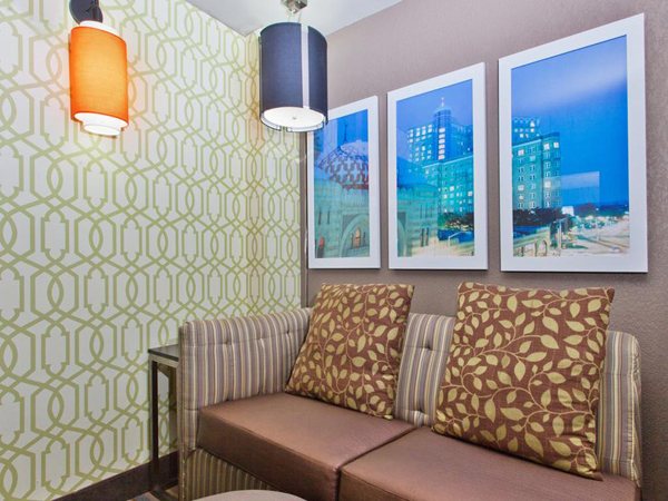 Holiday Inn Express - Cobb Galleria Area
